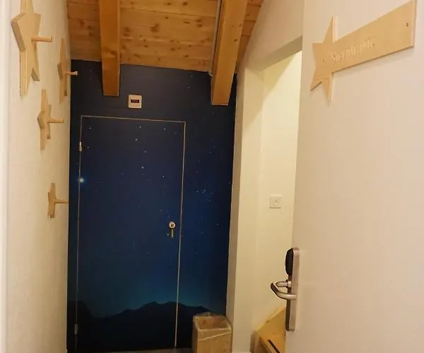 Sternwarte By Randolins 3* São Moritz