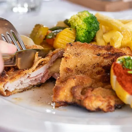 Sternwarte By Randolins Bed & Breakfast