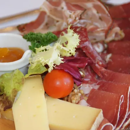 Sternwarte By Randolins 3* St. Moritz
